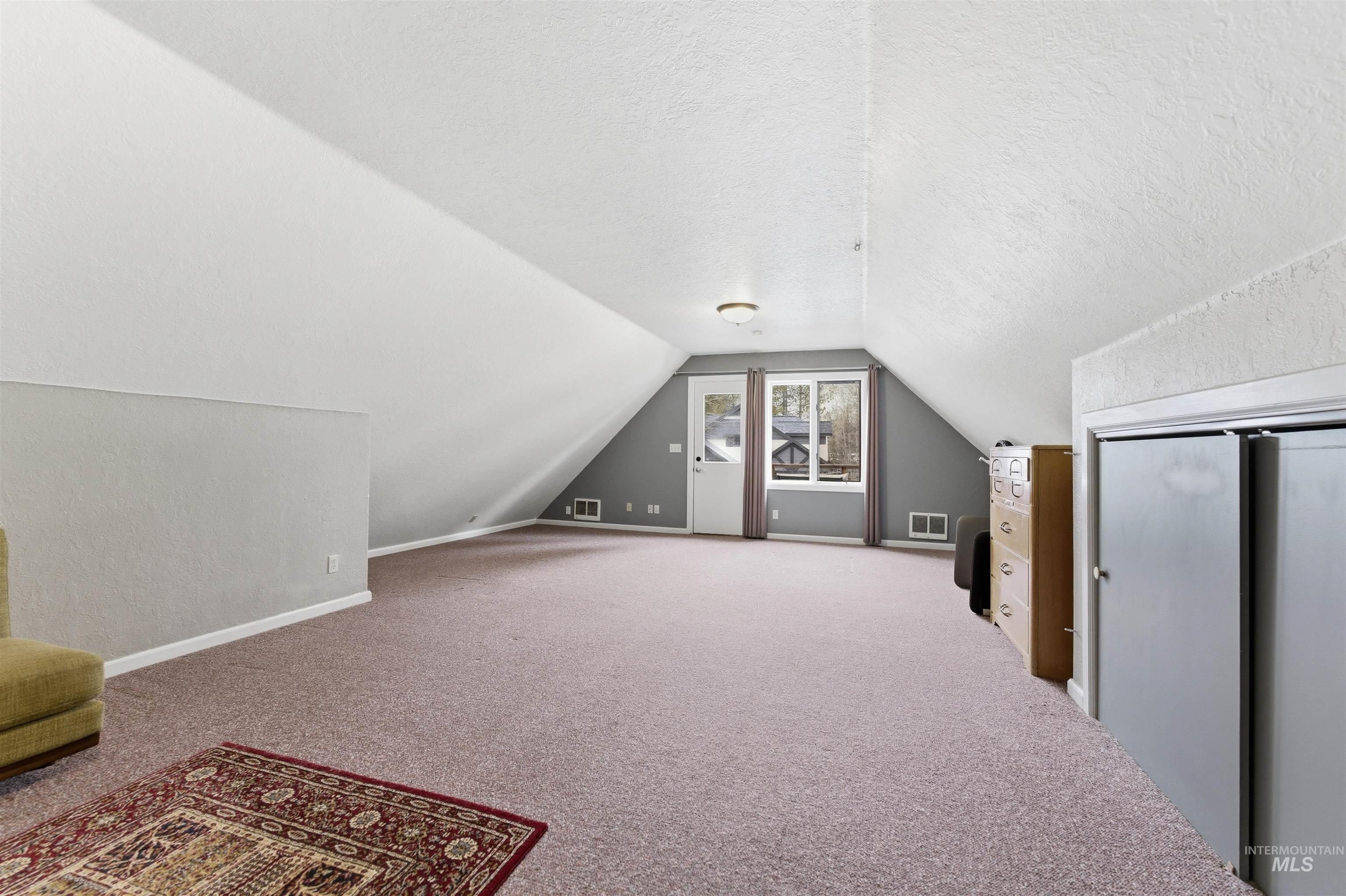 1658 Timber Circle McCall, ID 83638 - Photo 17 of 37