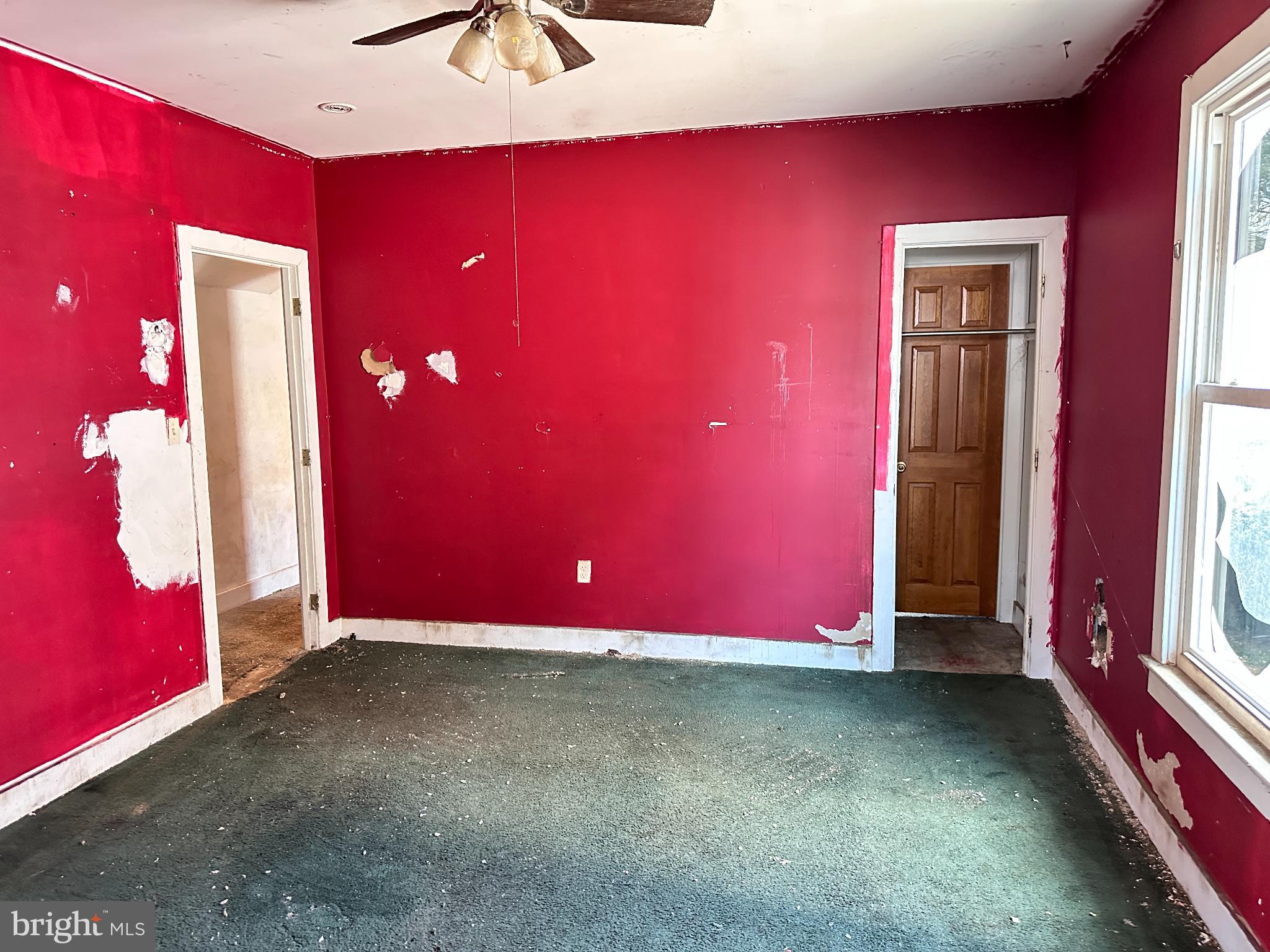 313 Park Avenue Lebanon, PA 17042 - Photo 17 of 22 a view of empty room