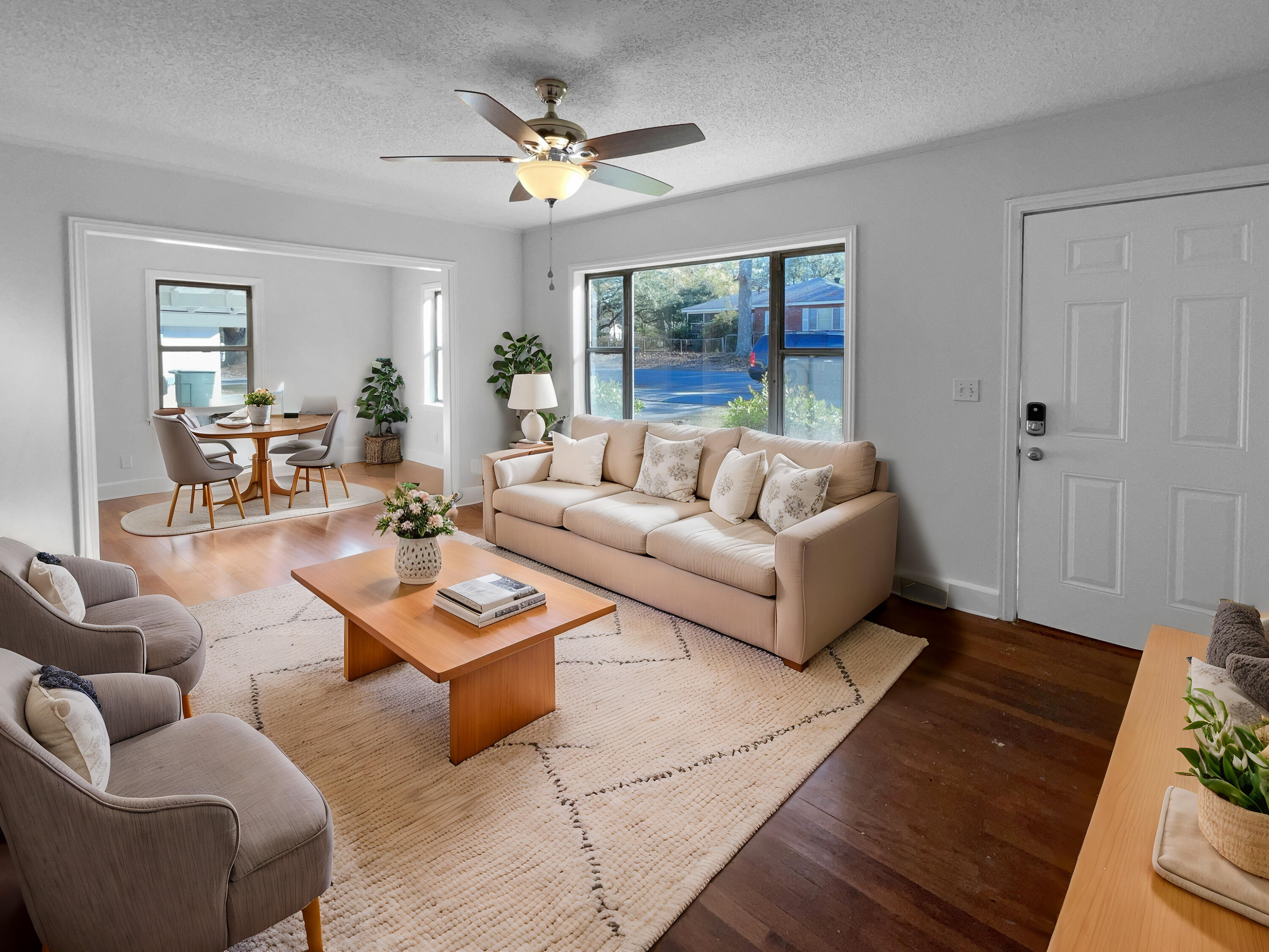 1104 Berkeley Street Hanahan, SC 29410 - Photo 2 of 18 listing_1