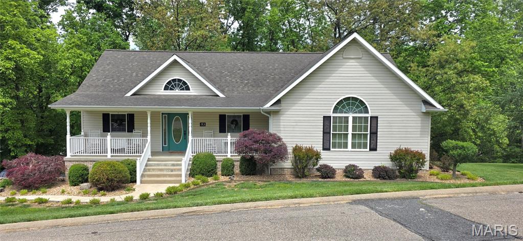 201 Estate Drive Chester, IL 62233 - Photo 2 of 47