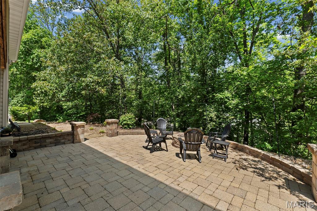 201 Estate Drive Chester, IL 62233 - Photo 10 of 47