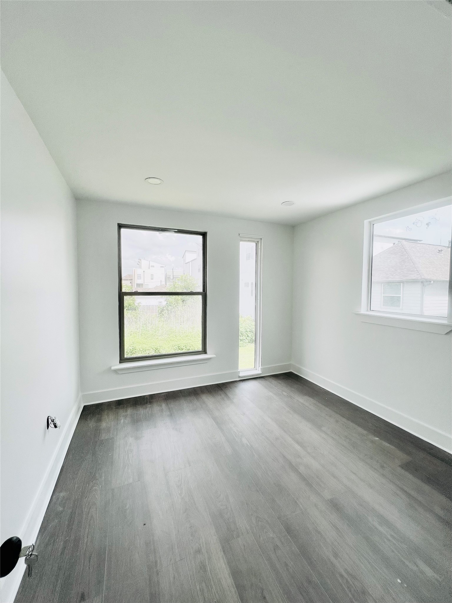 1713 Winter Street Houston, TX 77007 - Photo 11 of 12