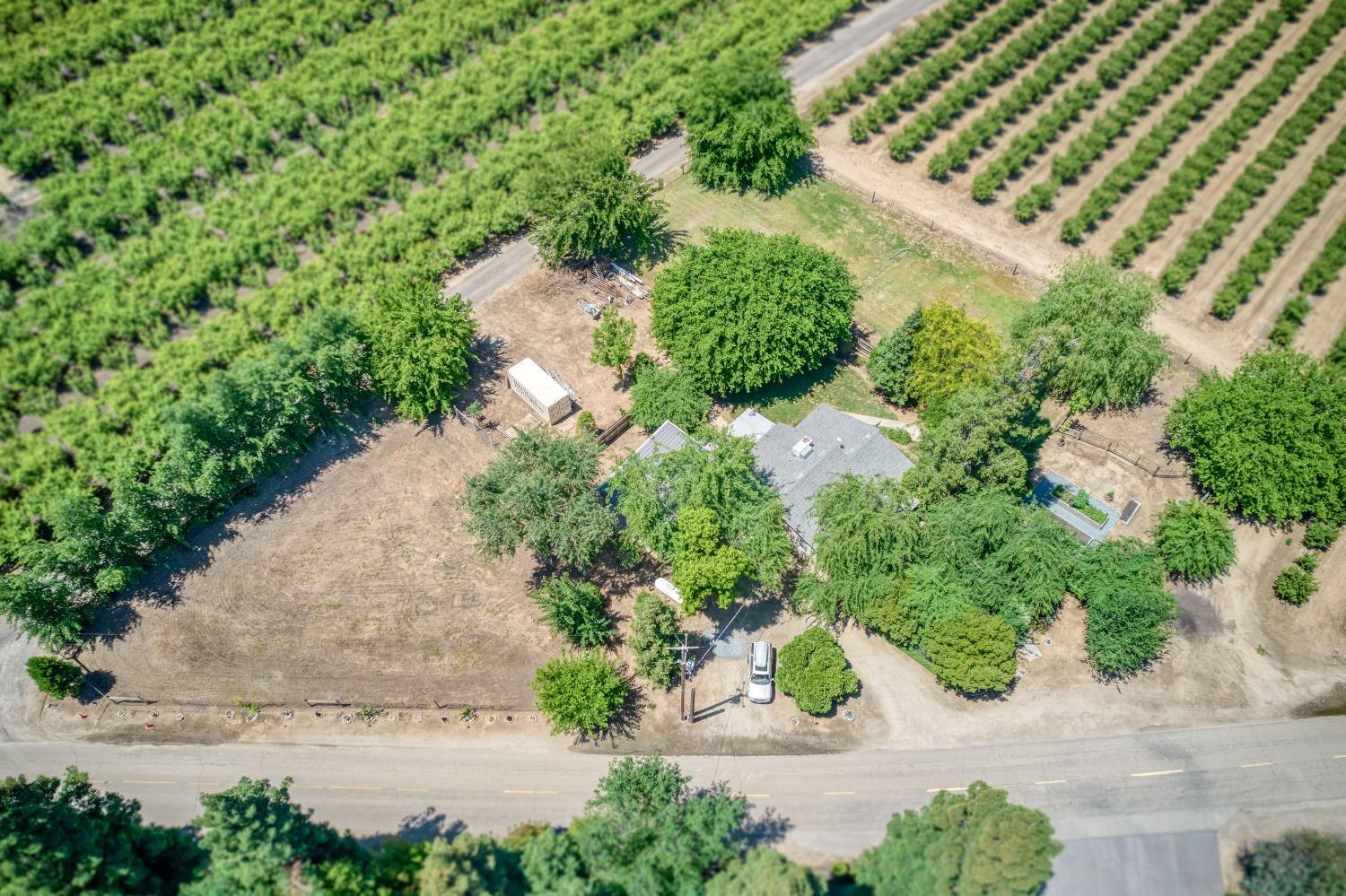 16962 East Trimmer Springs Road Sanger, CA 93657 - Photo 42 of 49 Gallery Image 42
