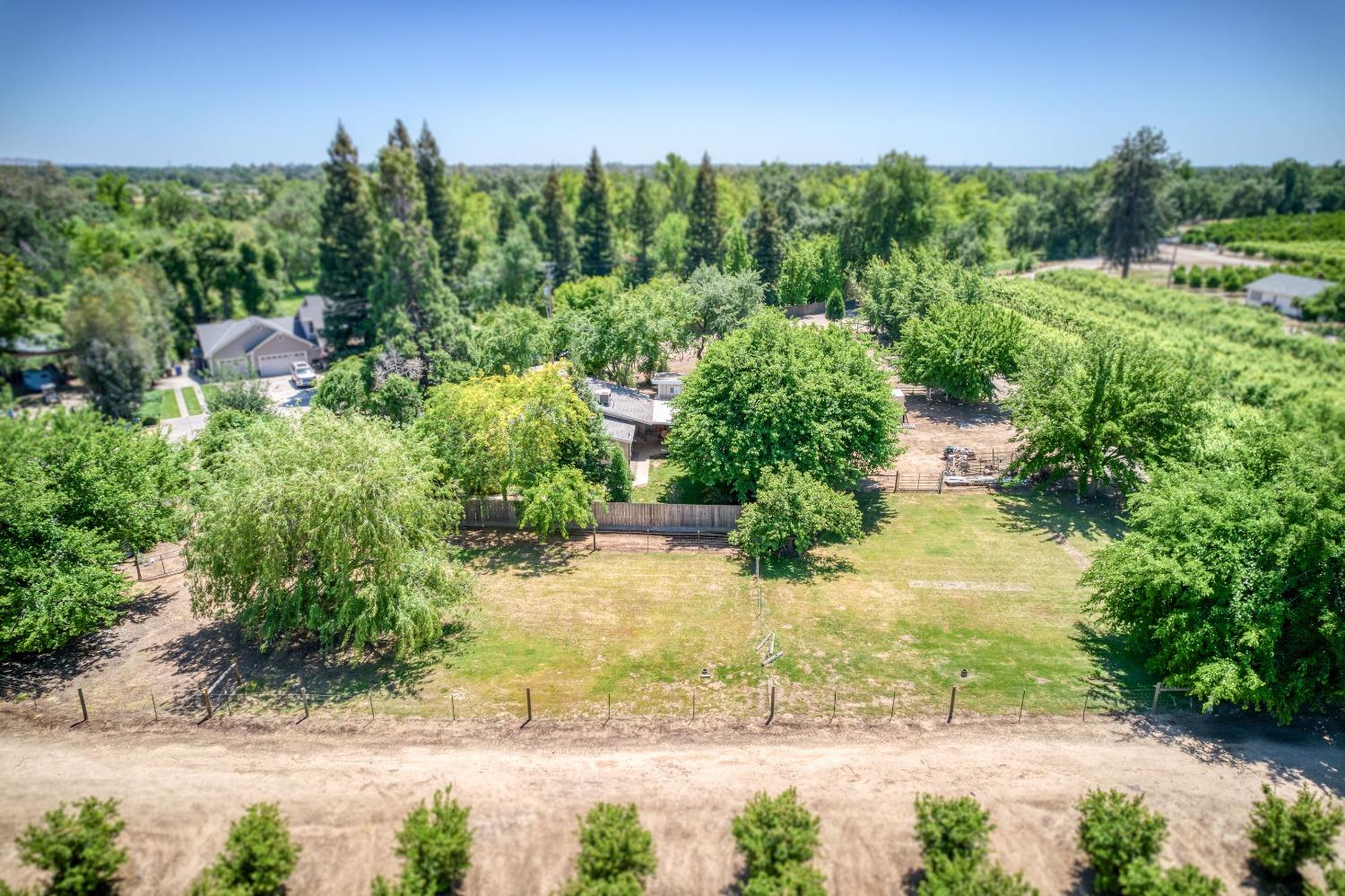 16962 East Trimmer Springs Road Sanger, CA 93657 - Photo 45 of 49 Gallery Image 45