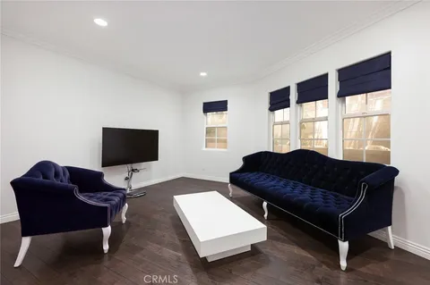 $699,800 | 2743 Montrose Avenue, Unit 110, Montrose, CA 91020