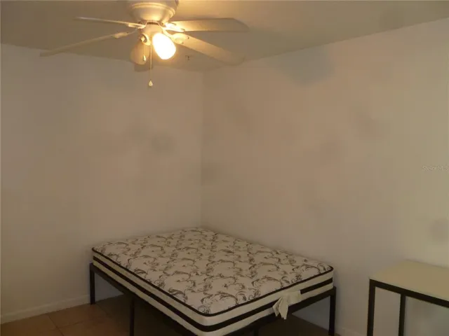 $2,400 | 3800 Southwest 20th Avenue, Unit 411, Gainesville, FL 32607