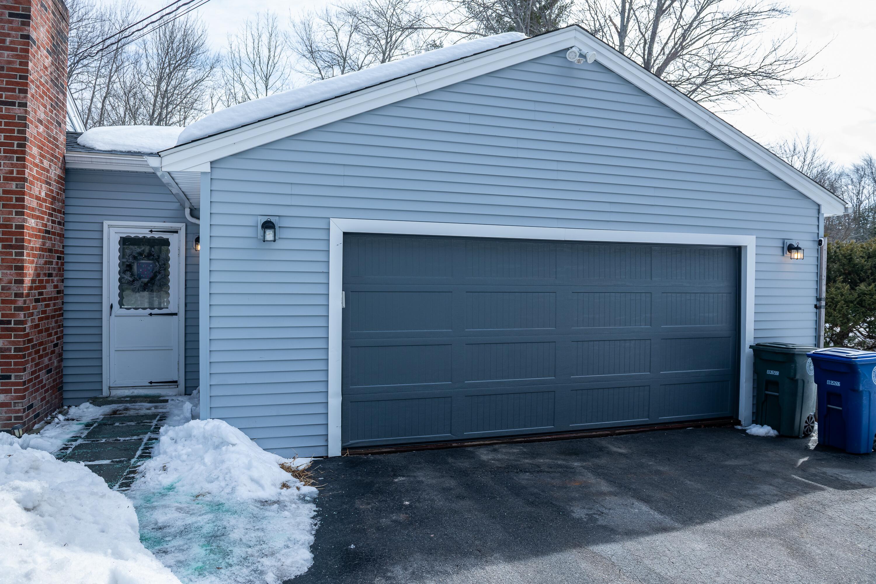 89 Duck Pond Road Westbrook, ME 04092 - Photo 3 of 24 DSC_2701