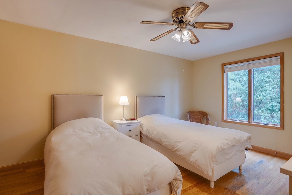 11 Pomeroy Road Andover, MA 01810 - Photo 21 of 41