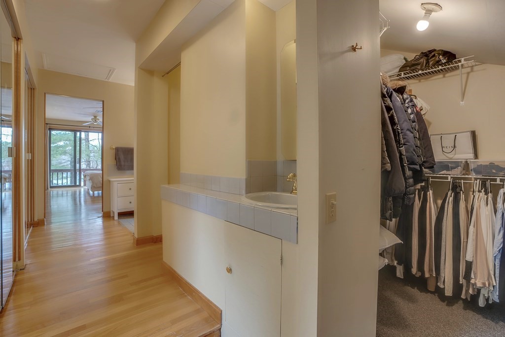 11 Pomeroy Road Andover, MA 01810 - Photo 30 of 41