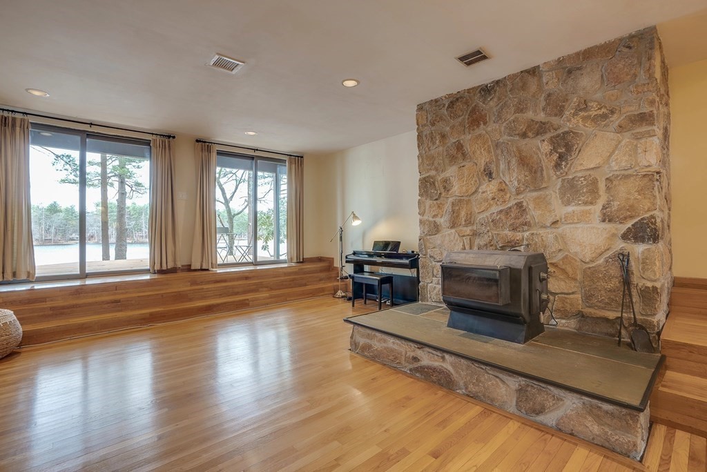 11 Pomeroy Road Andover, MA 01810 - Photo 36 of 41