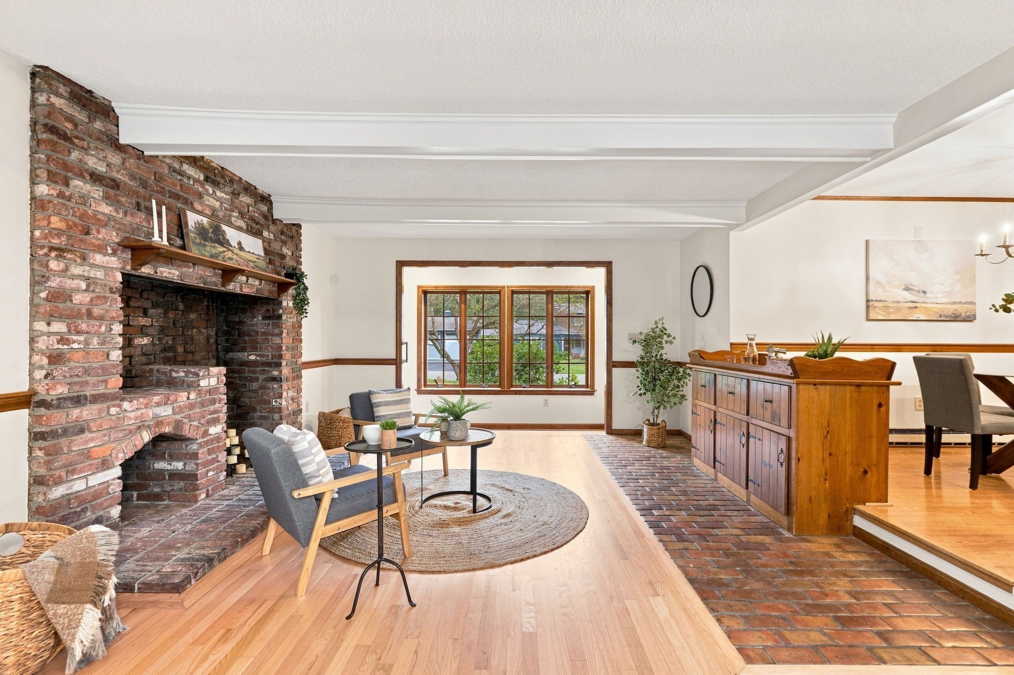 5 Regis Road Andover, MA 01810 - Photo 7 of 42 Gallery Image 7