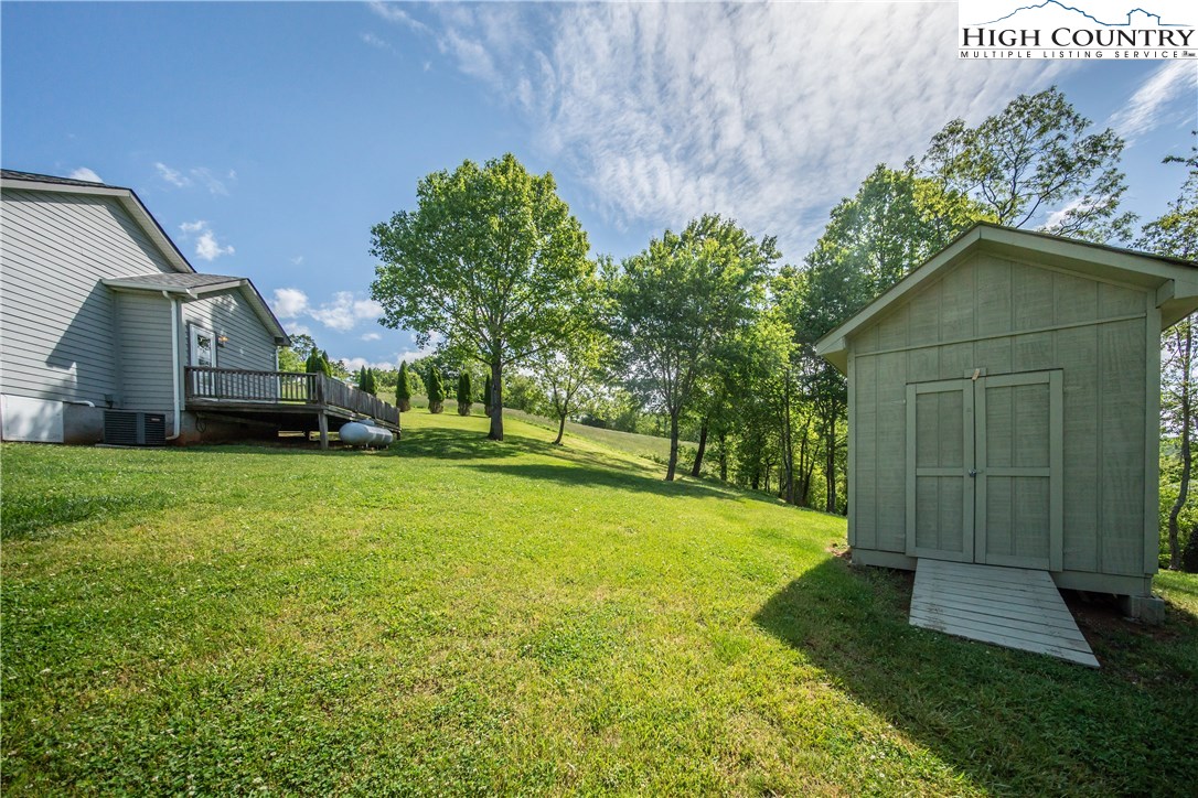 1981 Orchard Road Deep Gap, NC 28618 - Photo 8 of 9