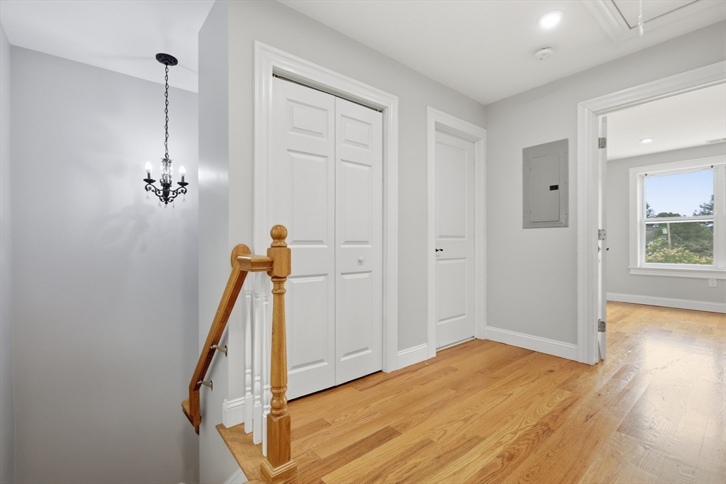 28 Beecher Place, Unit B Newton, MA 02459 - Photo 29 of 36