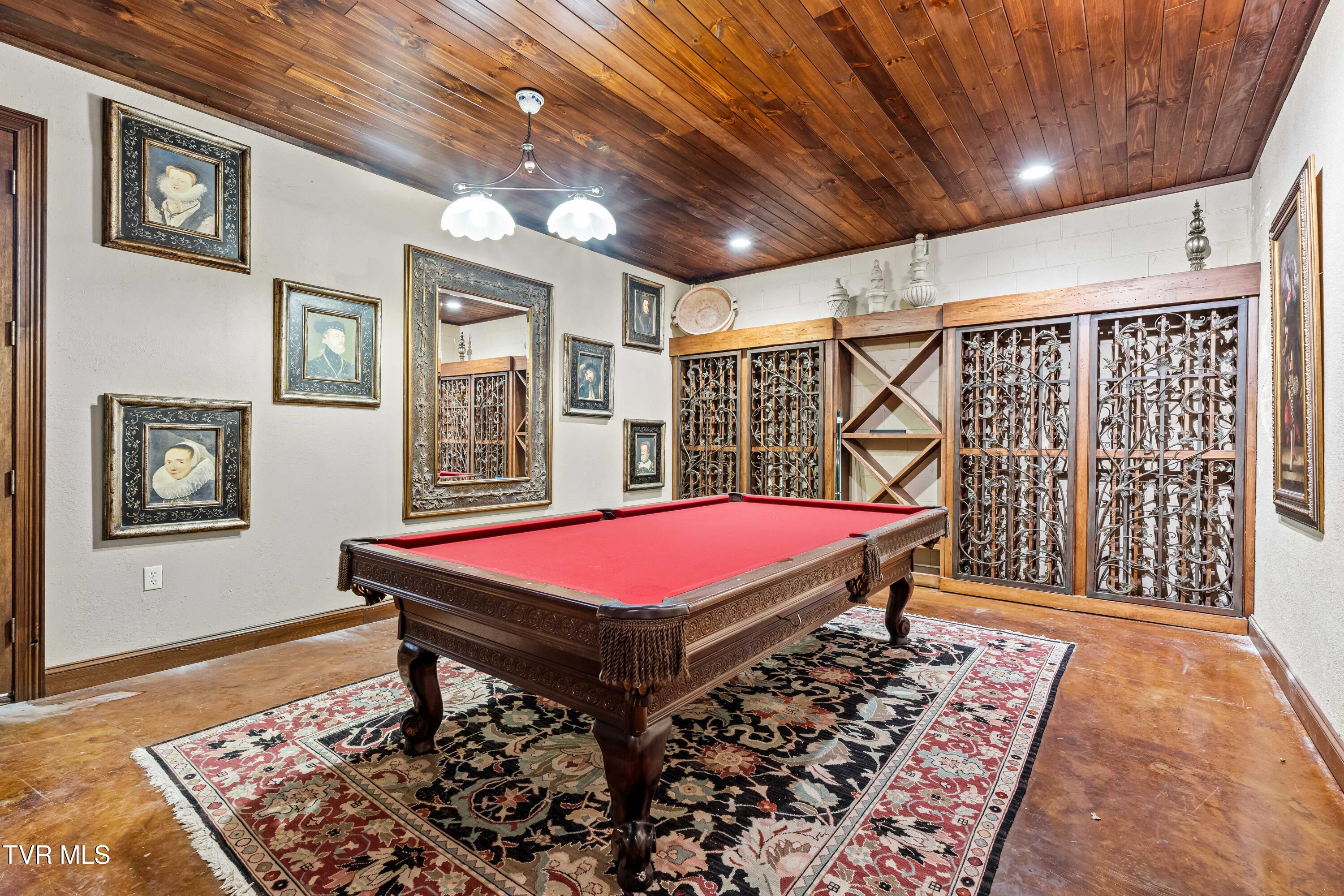 1877 Dry Hill Road Butler, TN 37640 - Photo 72 of 106 63