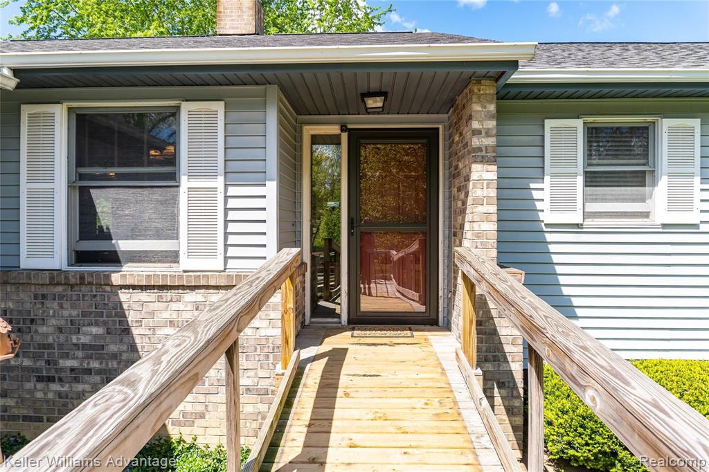 4349 North Henderson Road Davison, MI 48423 - Photo 35 of 53