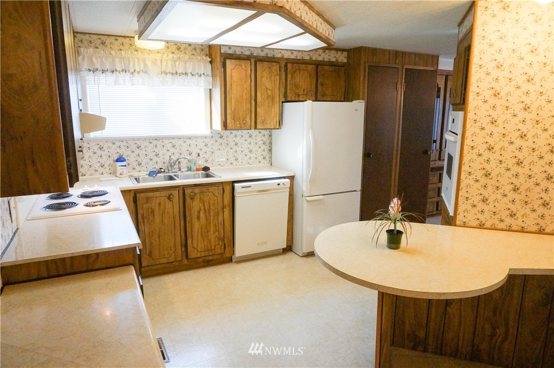 201 Union Avenue Southeast, Unit 54 Renton, WA 98059 - Photo 5 of 19