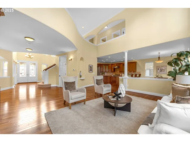 $1,598,000 | 17833 Marylcreek Drive, Lake Oswego, OR 97034