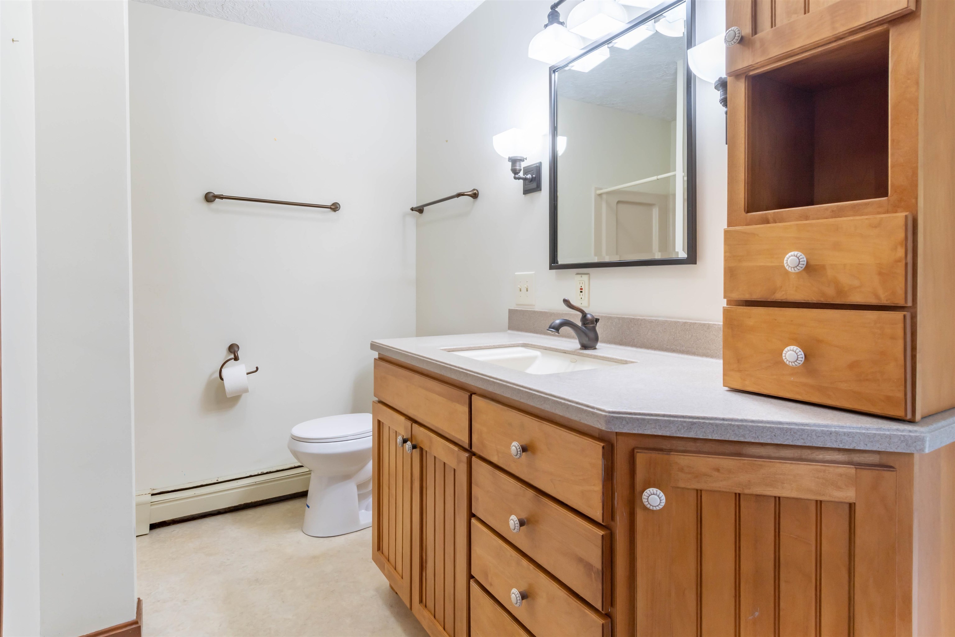 117 Amherst Road Merrimack, NH 03054 - Photo 18 of 37
