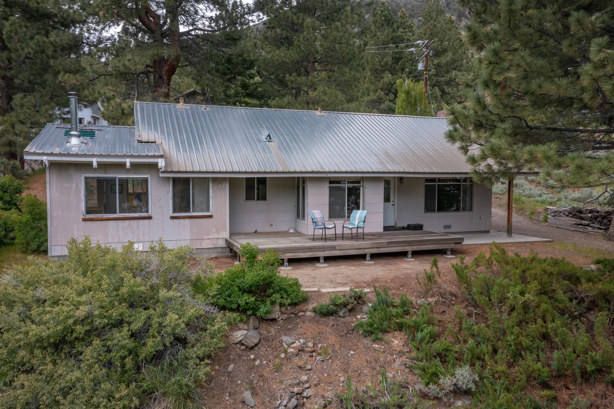 11681 Twin Lakes Road Bridgeport, CA 93517 - Photo 42 of 54