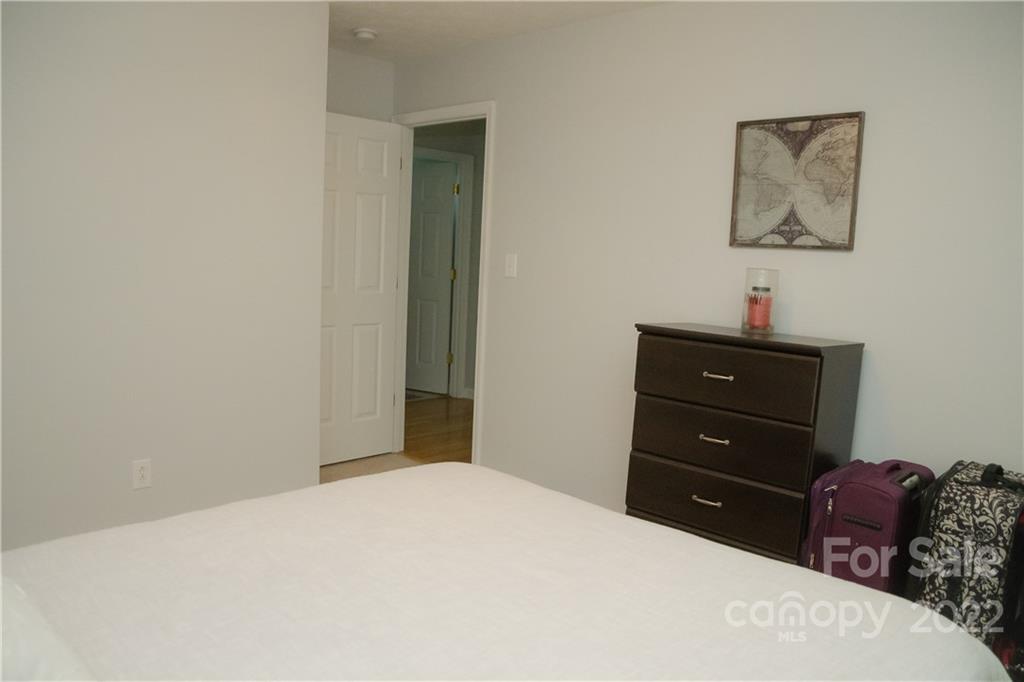 4424 Bridges View Road Morganton, NC 28655 - Photo 18 of 28 Gallery Image 18