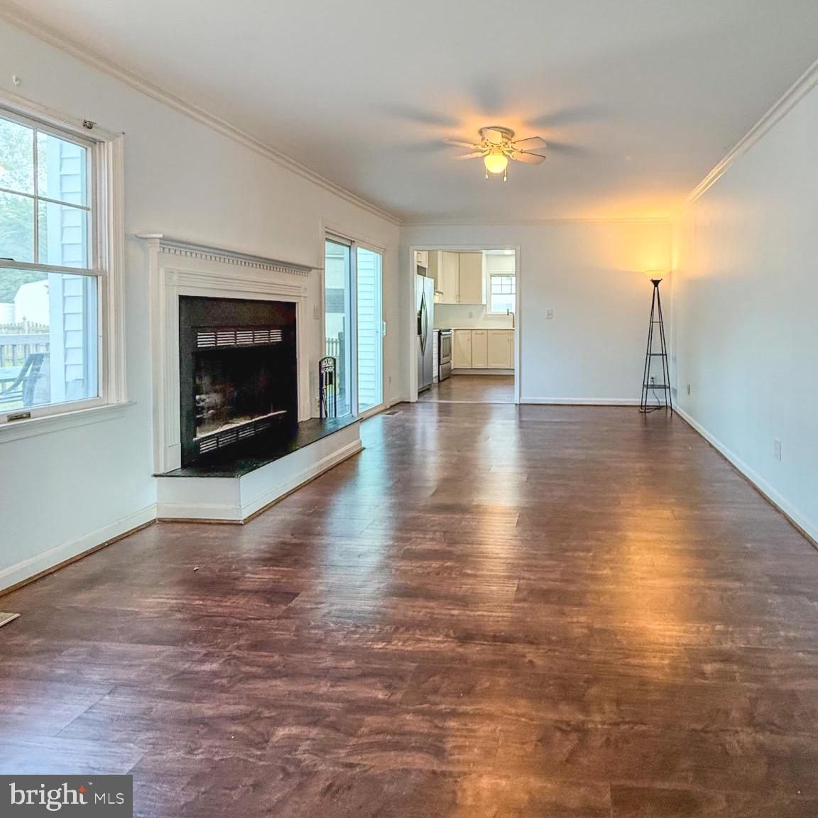 3910 Red Leaf Court Point of Rocks, MD 21777 - Photo 20 of 45 Spacious living area with natural light.