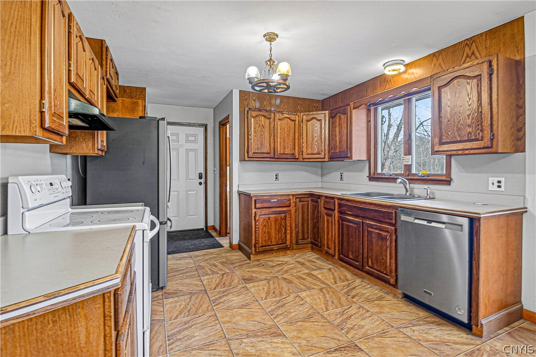 5840 Morris Road Marcy, NY 13403 - Photo 9 of 45