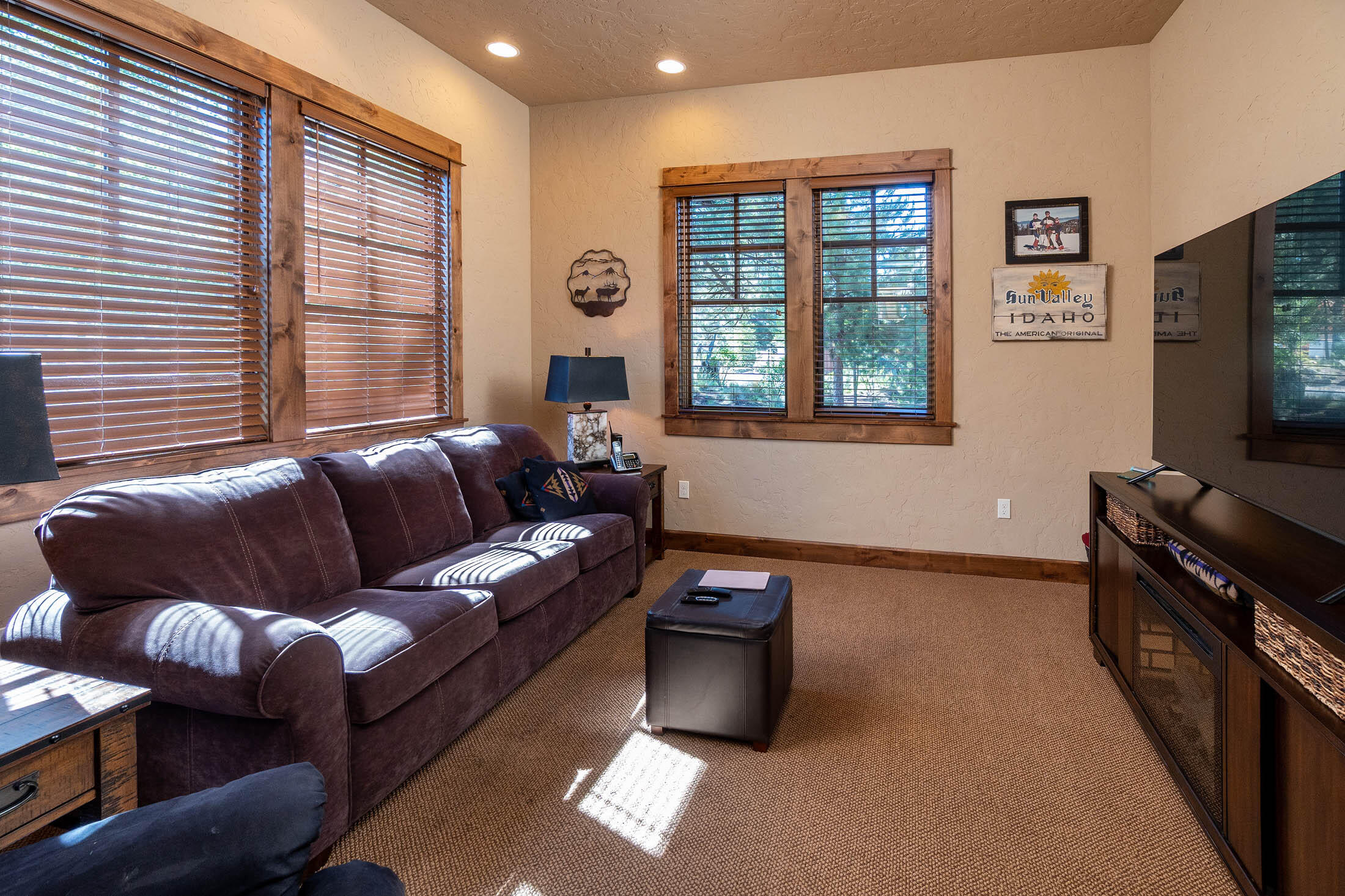 56580 Sunstone Loop Bend, OR 97707 - Photo 12 of 37 56580 Sunstone Loop_0080 copy