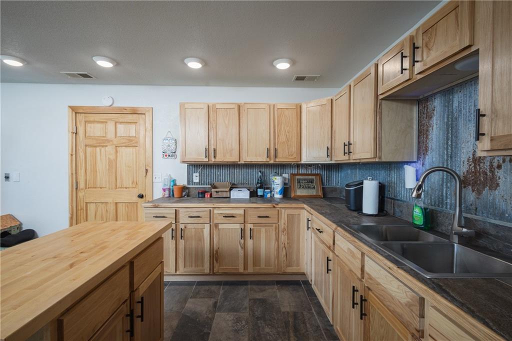 28887 Mortensen Road Lincoln, MO 65338 - Photo 14 of 59