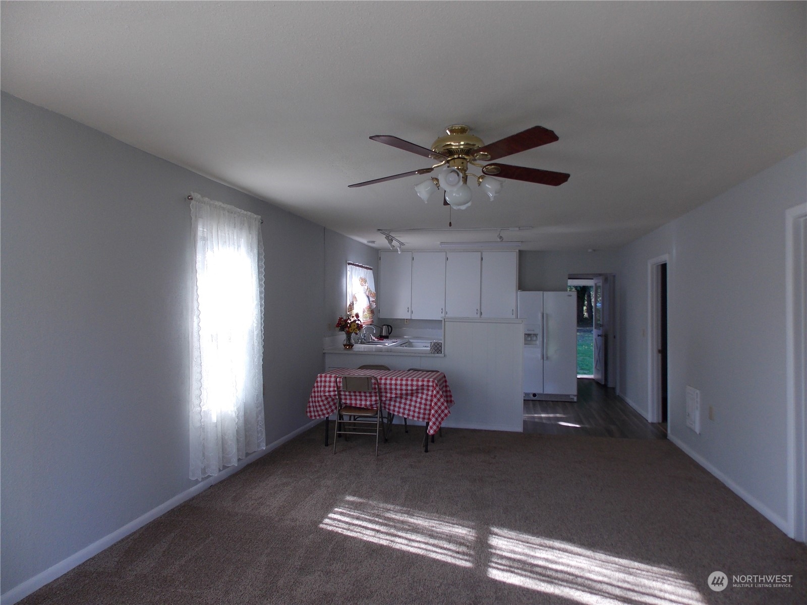 543 Silverbrook Road Randle, WA 98377 - Photo 6 of 22 Gallery Image 6