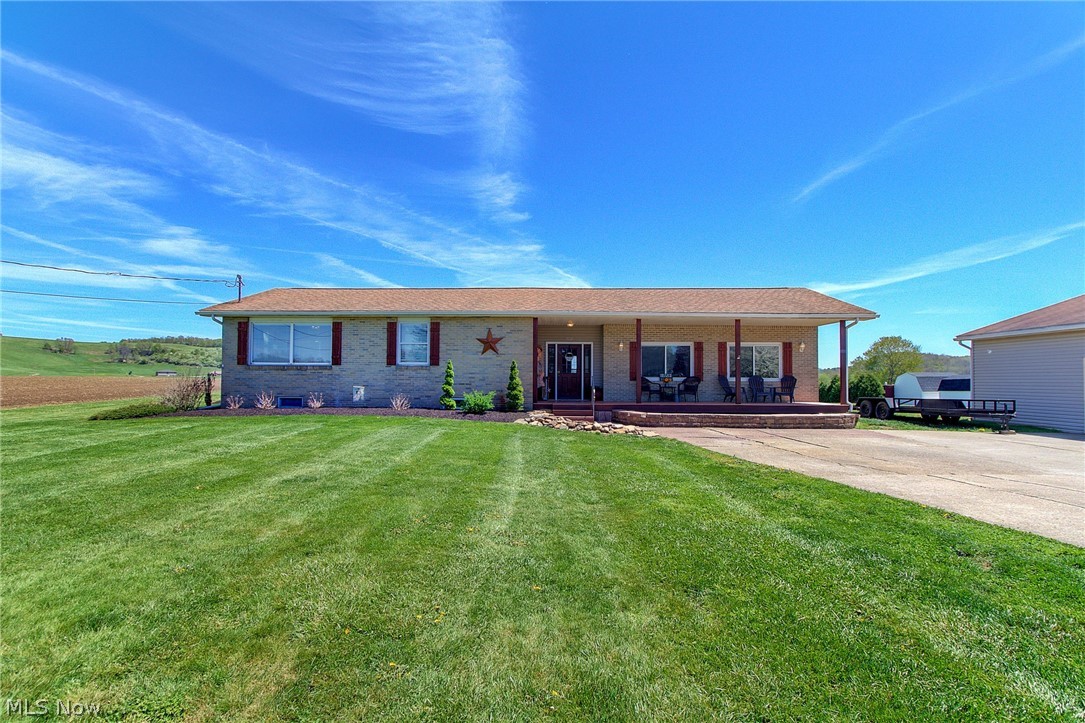 7112 Lardon Road Malvern, OH 44644 - Photo 7 of 33 Gallery Image 7