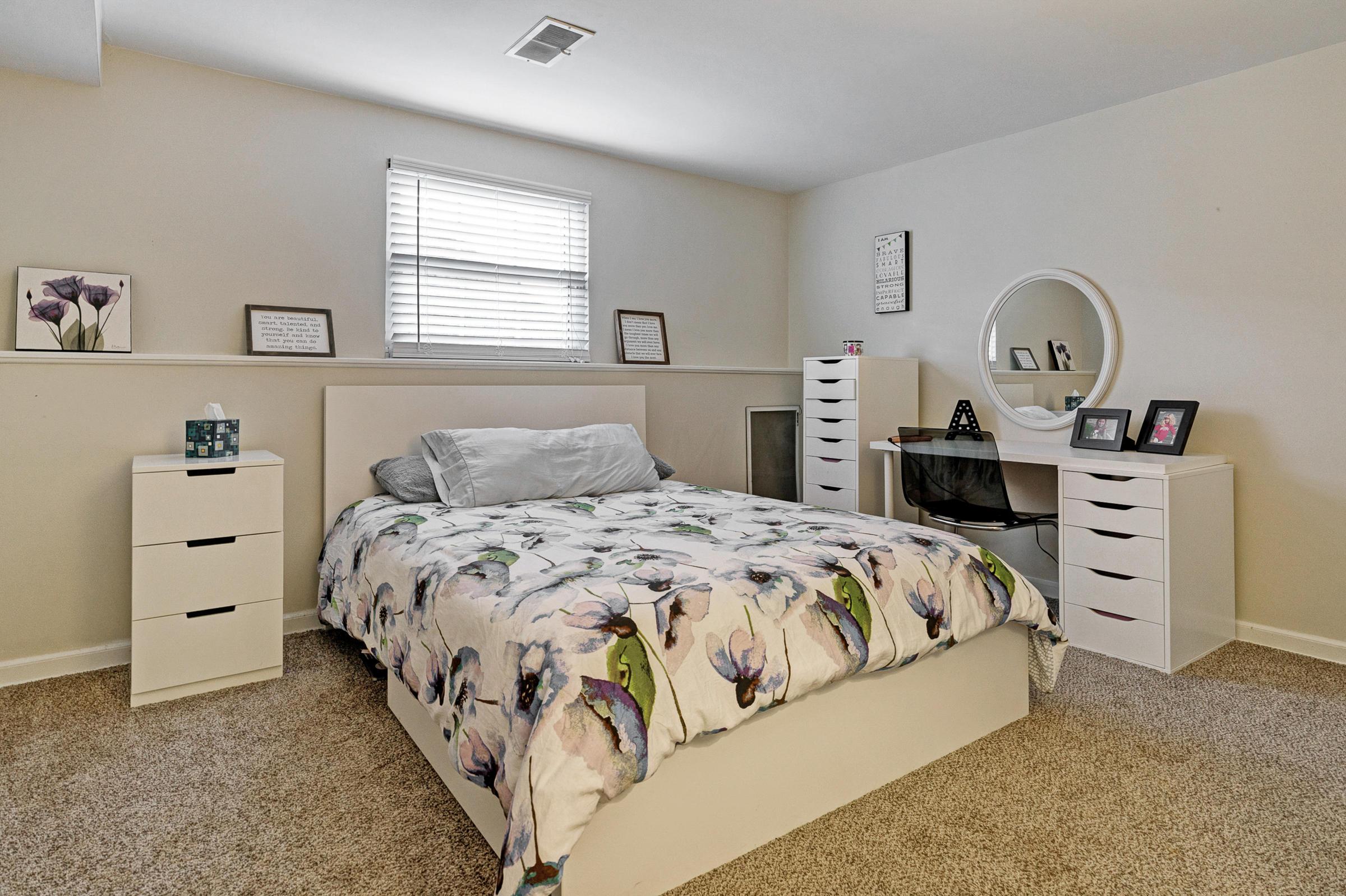 35 South Gould Road Columbus, OH 43209 - Photo 24 of 34