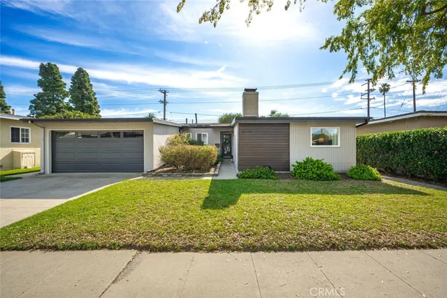 $1,190,000 | 6110 East Walton Street, Long Beach, CA 90815