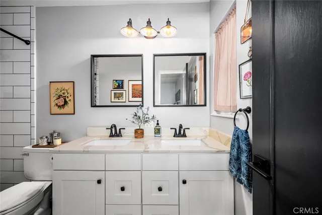 $1,190,000 | 6110 East Walton Street, Long Beach, CA 90815