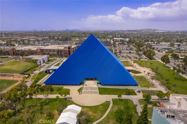 $1,190,000 | 6110 East Walton Street, Long Beach, CA 90815