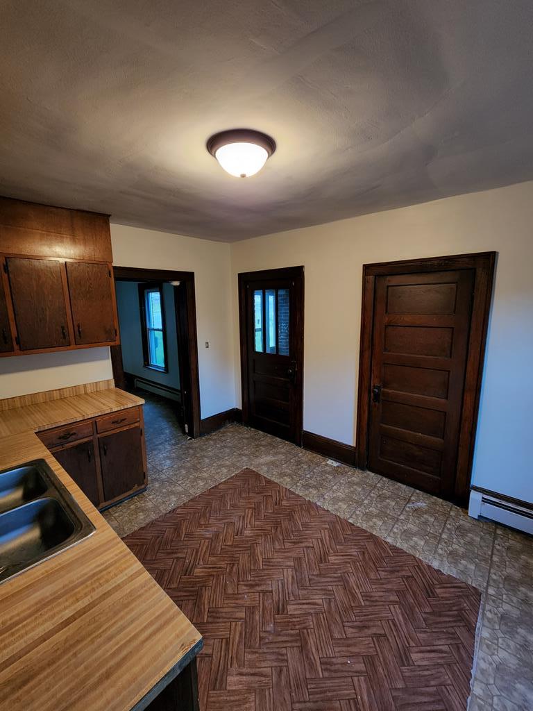 613 Glendale Road Galax, VA 24333 - Photo 26 of 37 Gallery Image 26