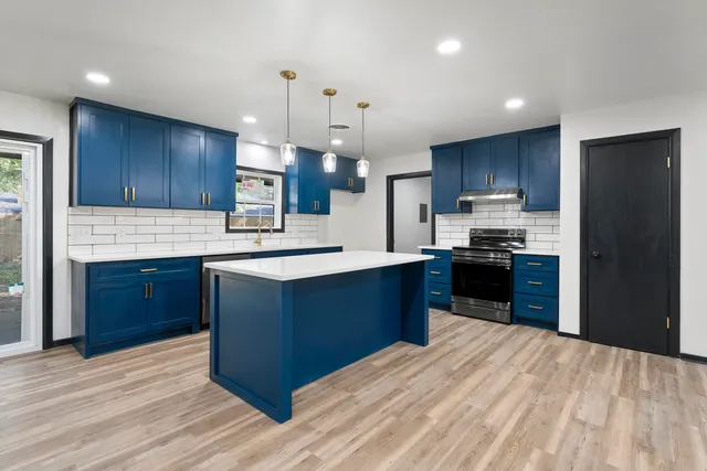 $295,000 | 6013 Oxford Avenue, Lubbock, TX 79413