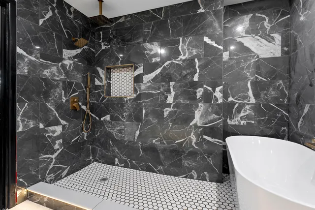 $295,000 | 6013 Oxford Avenue, Lubbock, TX 79413