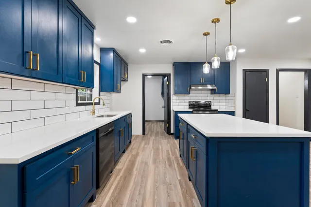 $295,000 | 6013 Oxford Avenue, Lubbock, TX 79413