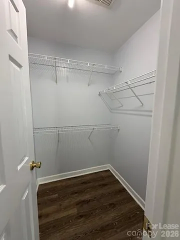 $1,600 | 1987 8th St Lane Southeast, Hickory, NC 28602