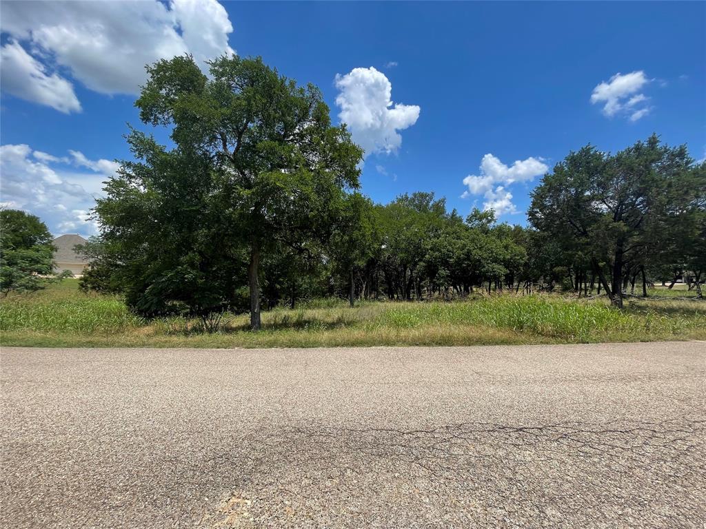 2000 Austin Hines Drive China Spring, TX 76633 - Photo 2 of 16