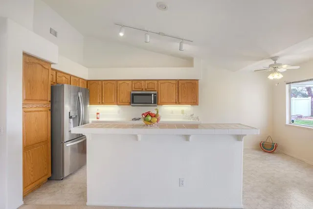 $675,000 | 31852 Corte Montecito, Temecula, CA 92592