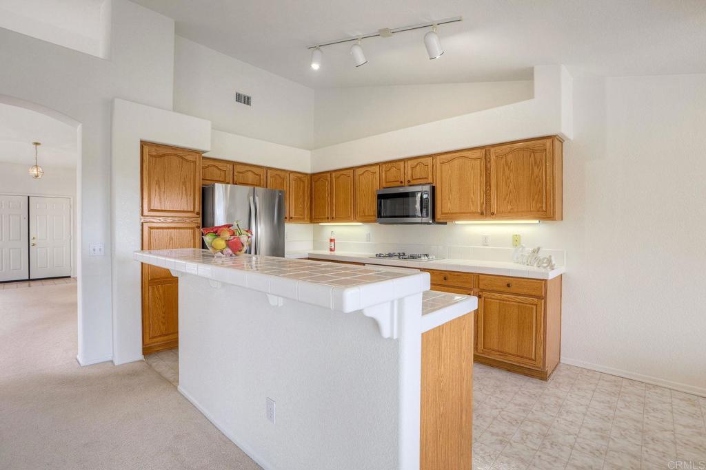 31852 Corte Montecito Temecula, CA 92592 - Photo 17 of 37