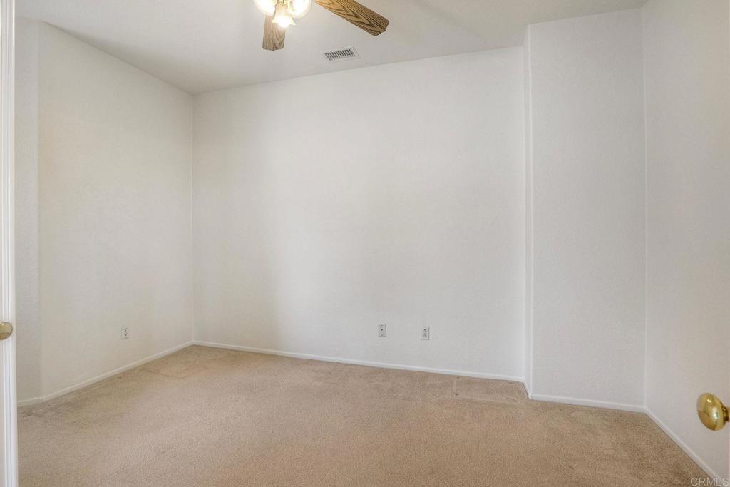 31852 Corte Montecito Temecula, CA 92592 - Photo 29 of 37 1 OF 4 BEDOOMS