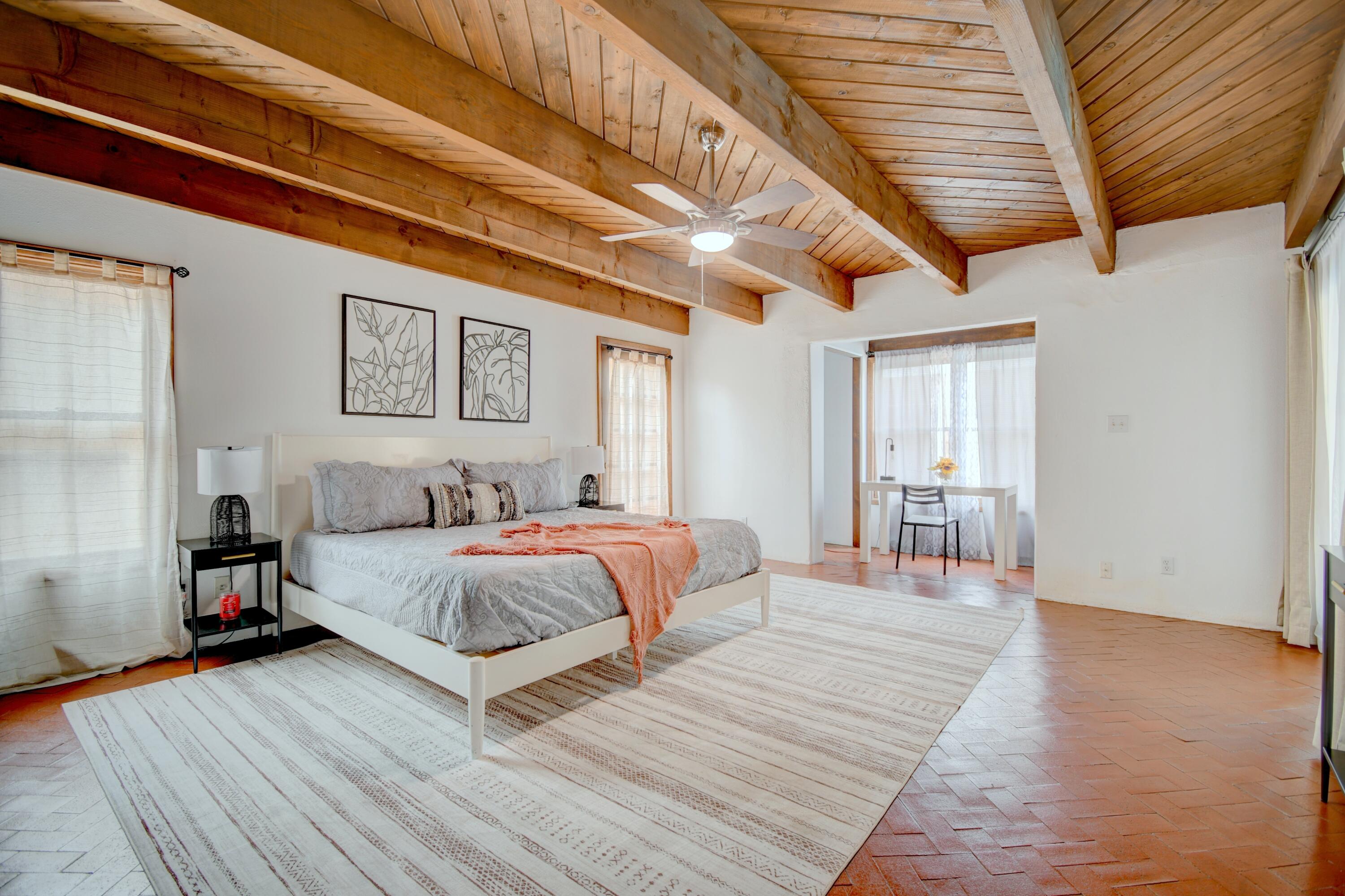 14018 Arcadia Road Northeast Albuquerque, NM 87123 - Photo 13 of 36 Gallery Image 13