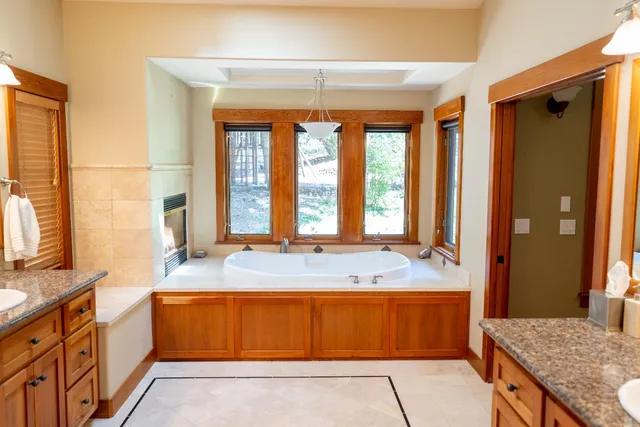 $1,570,000 | 10952 Northcote Place, Nevada City, CA 95959