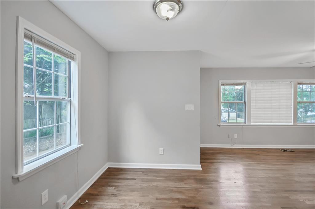 1877 Sumter Street Northwest Atlanta, GA 30318 - Photo 6 of 23