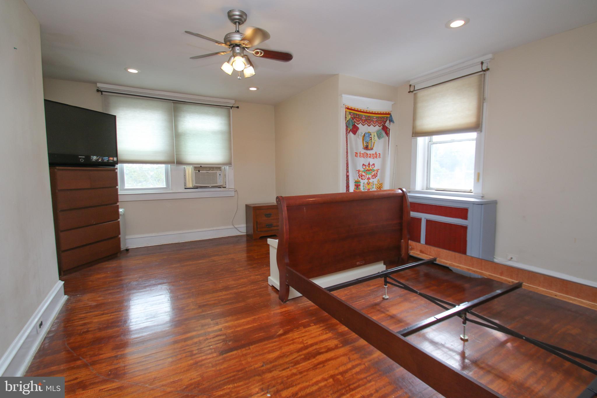 138 Heather Road Upper Darby, PA 19082 - Photo 20 of 29