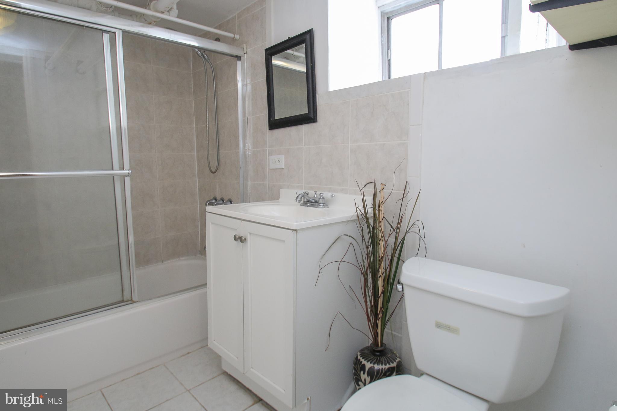 138 Heather Road Upper Darby, PA 19082 - Photo 28 of 29