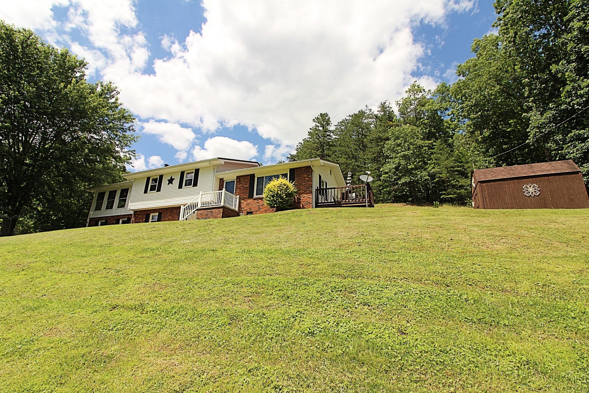 712 Rattlesnake Ridge Road Grayson, KY 41143 - Photo 1 of 22