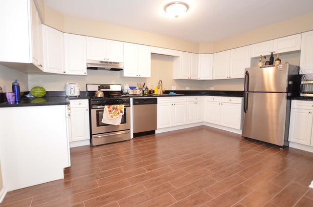 372 Inner Cir Drive, Unit 372 Bolingbrook, IL 60490 - Photo 19 of 25